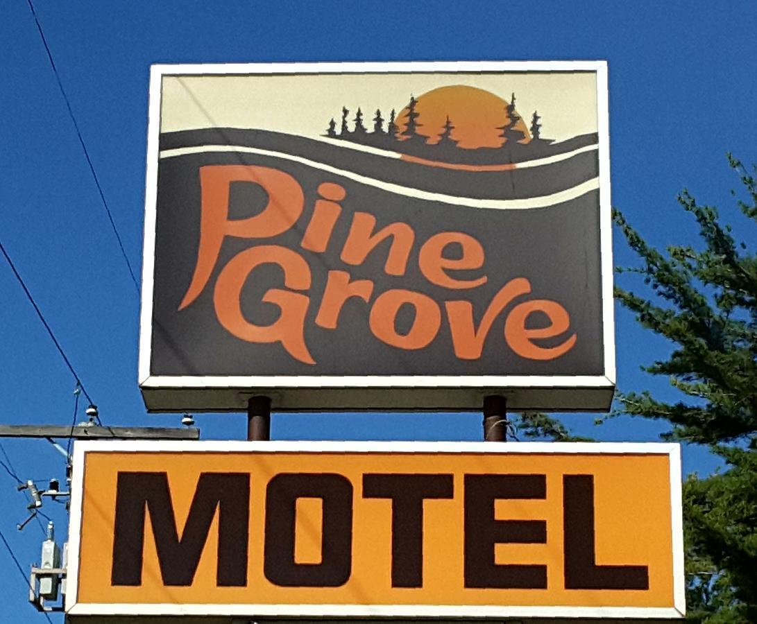 Pine Grove Motel Sault Ste. Marie Buitenkant foto